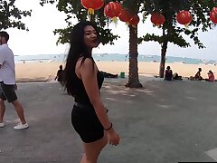 Big ass teen amateur from Thailand made a porno video with big dick tourist
